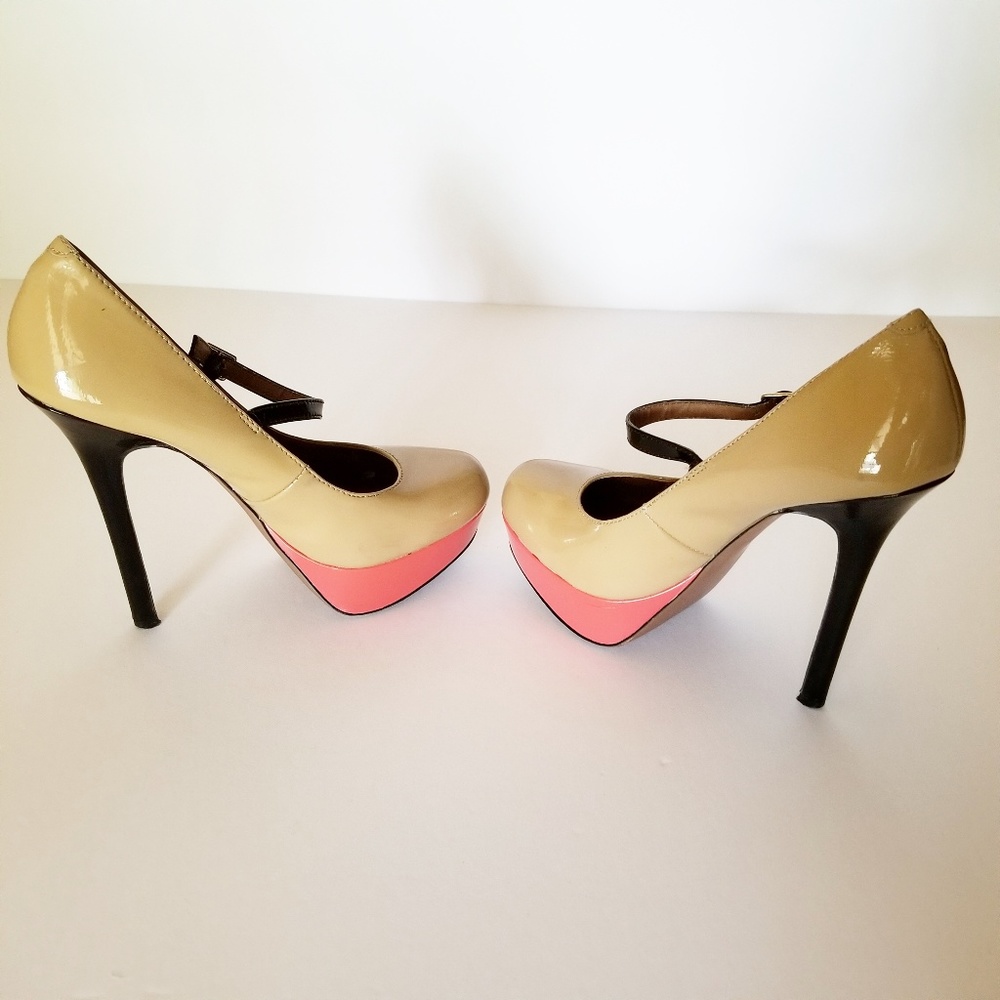 Steve Madden Bellahh In Coral